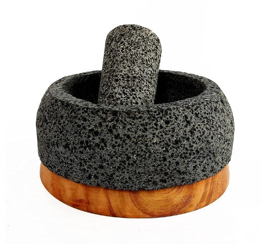 Molcajete redondo 7'' con base de madera Tres Piedras